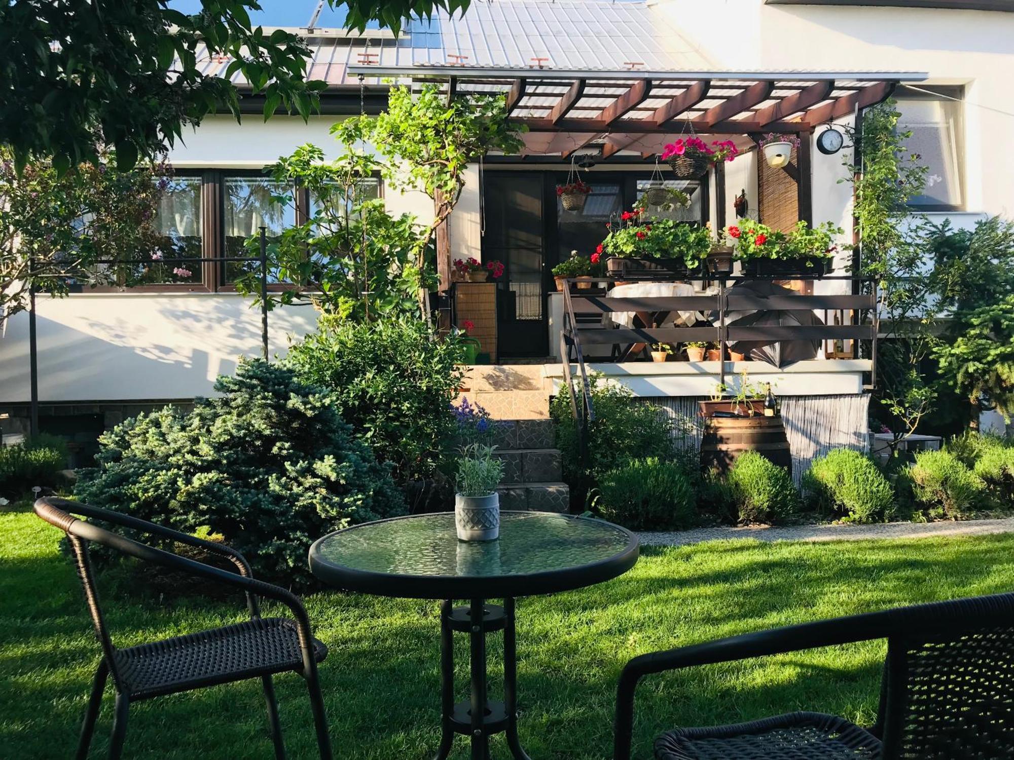 Relaxacni Studio Vera S Ubytovanim Valtice Ngoại thất bức ảnh
